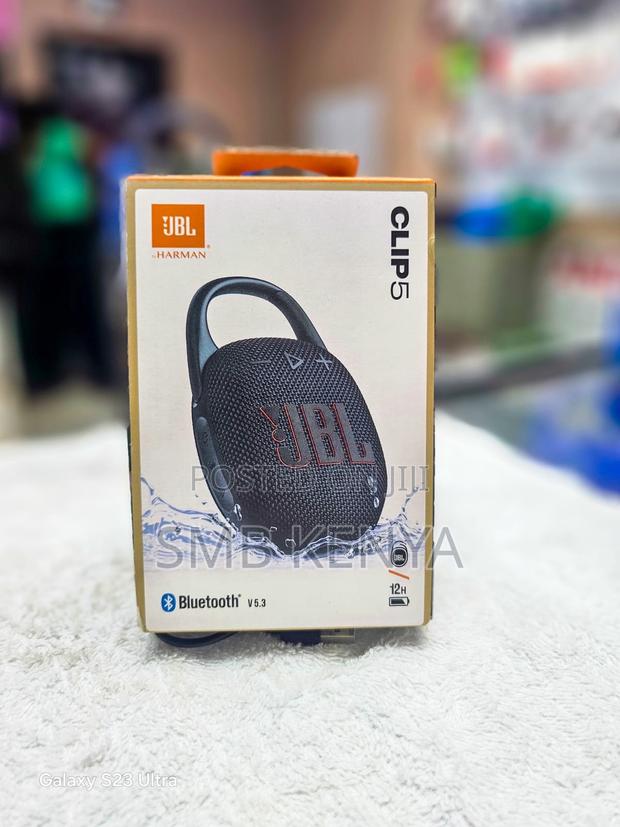 JBL Clip 5 Bluetooth Speaker