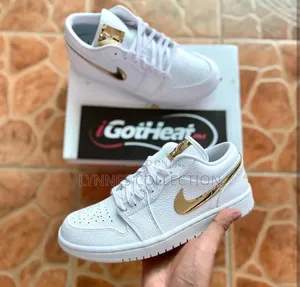 Jordan 1 Low Cut White /Gold