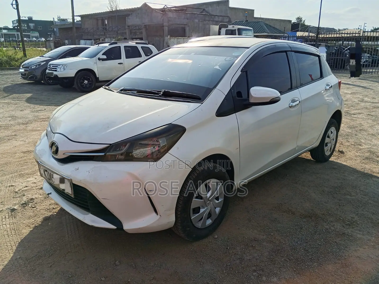 Toyota Vitz 2015 White