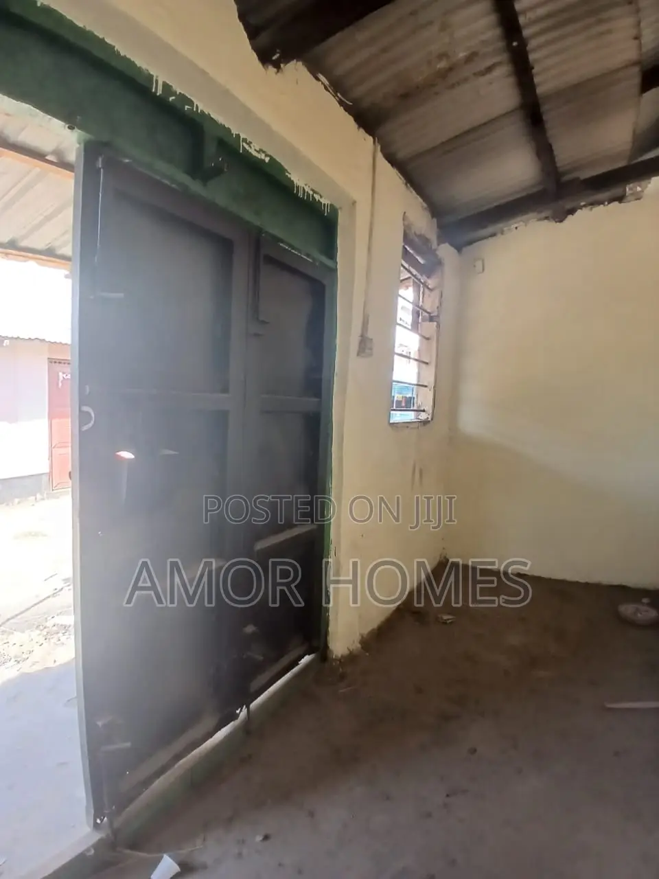 Shop to Let