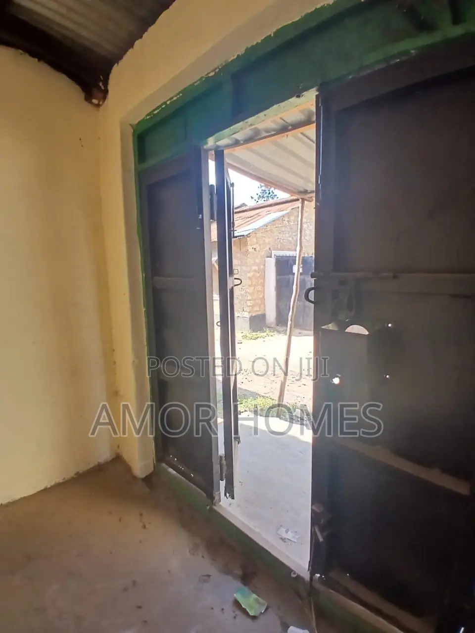Shop to Let
