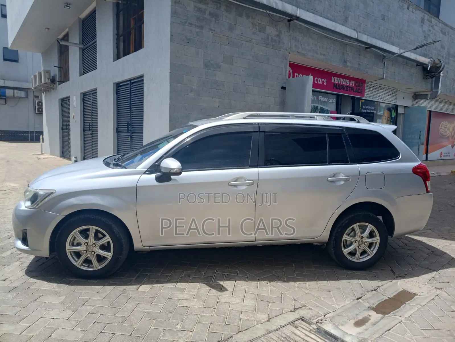 Toyota Corolla Fielder 2014 Silver