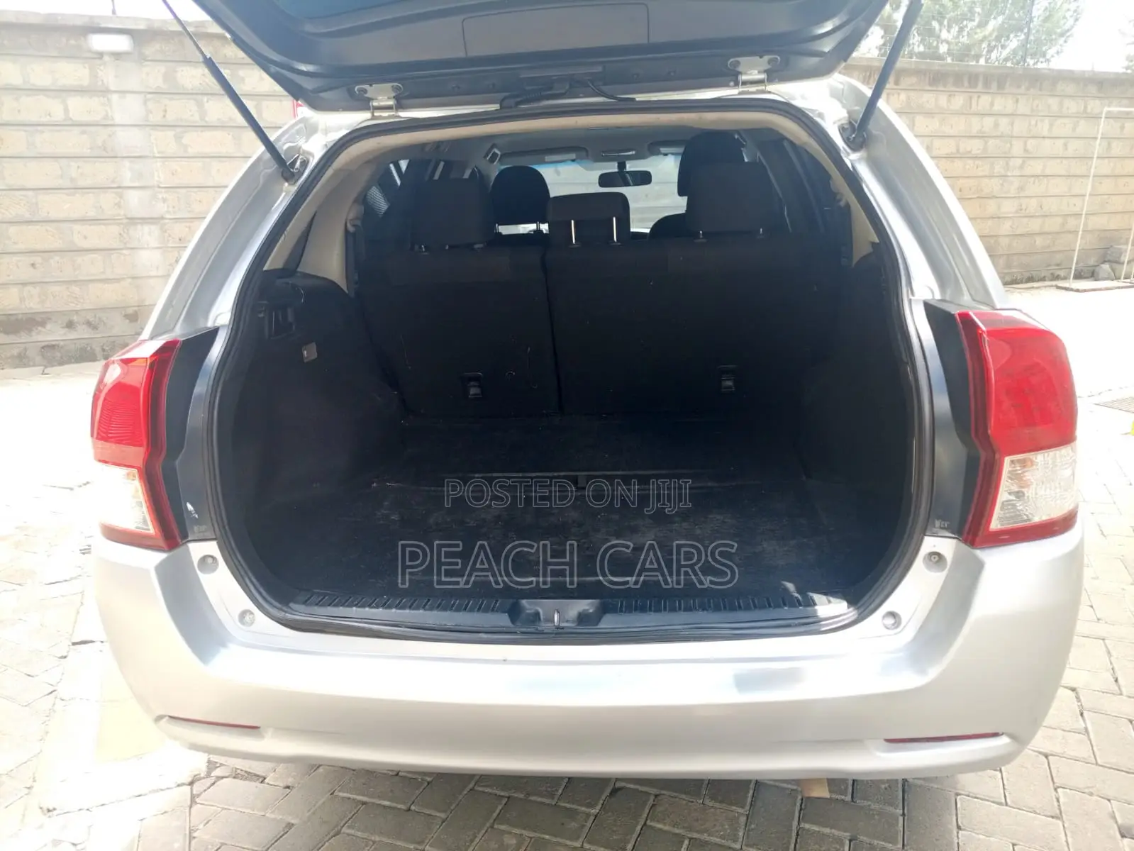 Toyota Corolla Fielder 2014 Silver