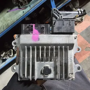 Egine Control Unit Ecu Daihatsu Hijet