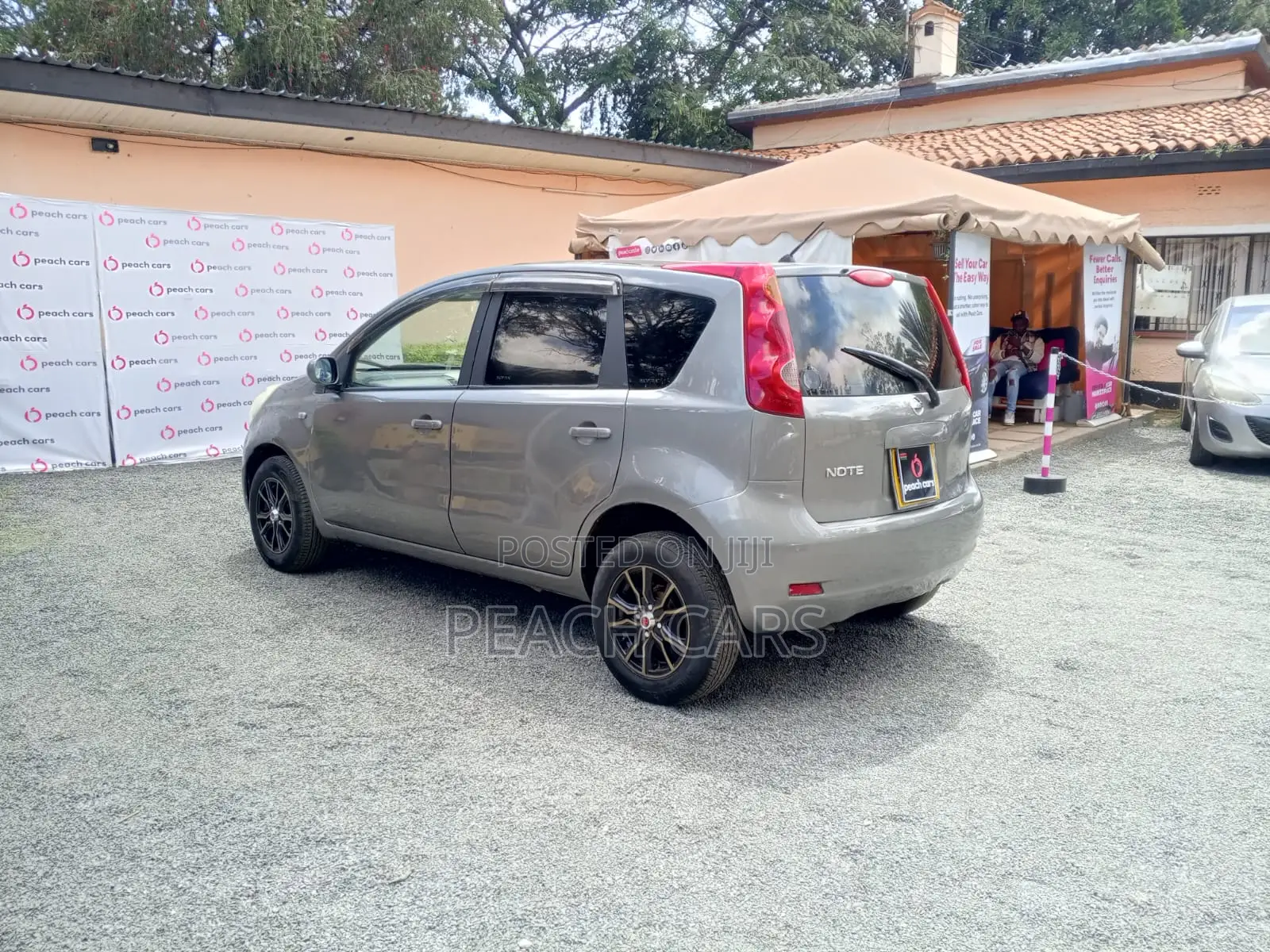 Nissan Note 2010 Gray
