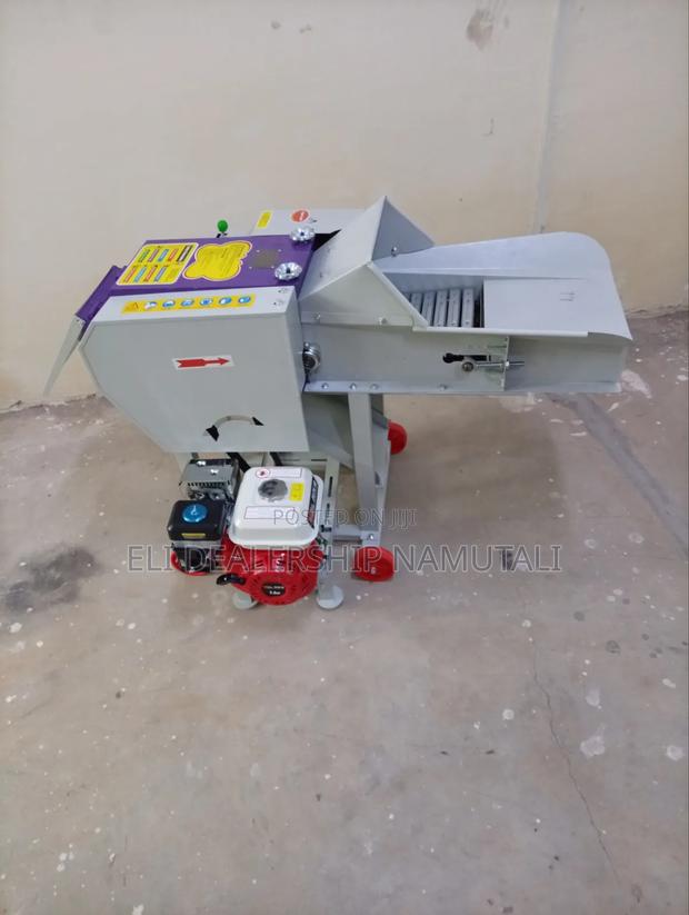 7.5hp High-Speed Chaff Cutter Machine With Gasoline Engine - thumbnail 2