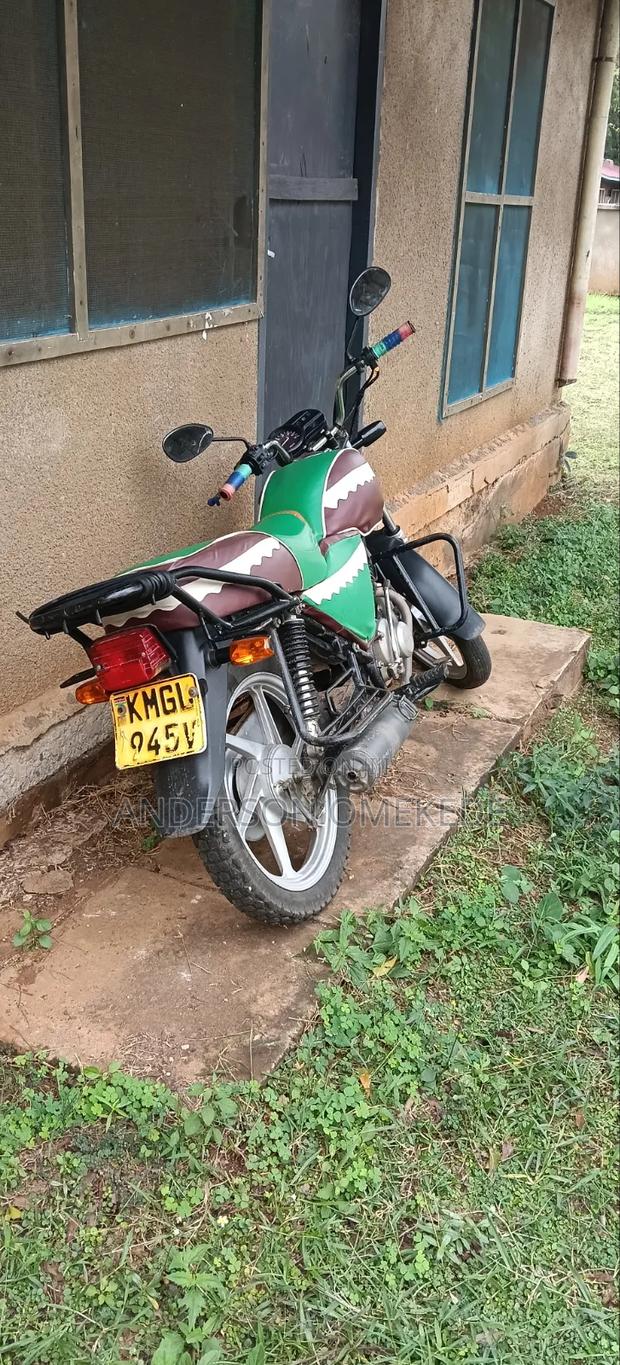 Honda XL 125 2022 Red