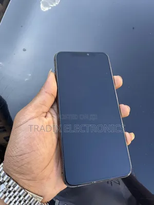 Apple iPhone 11 Pro Max 64 GB Black