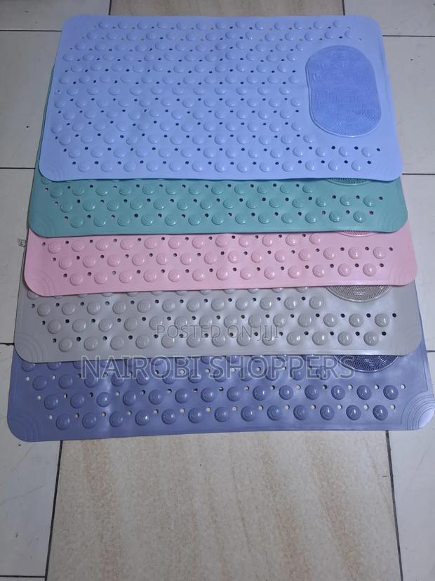 Anti- Slip Bathroom Mats