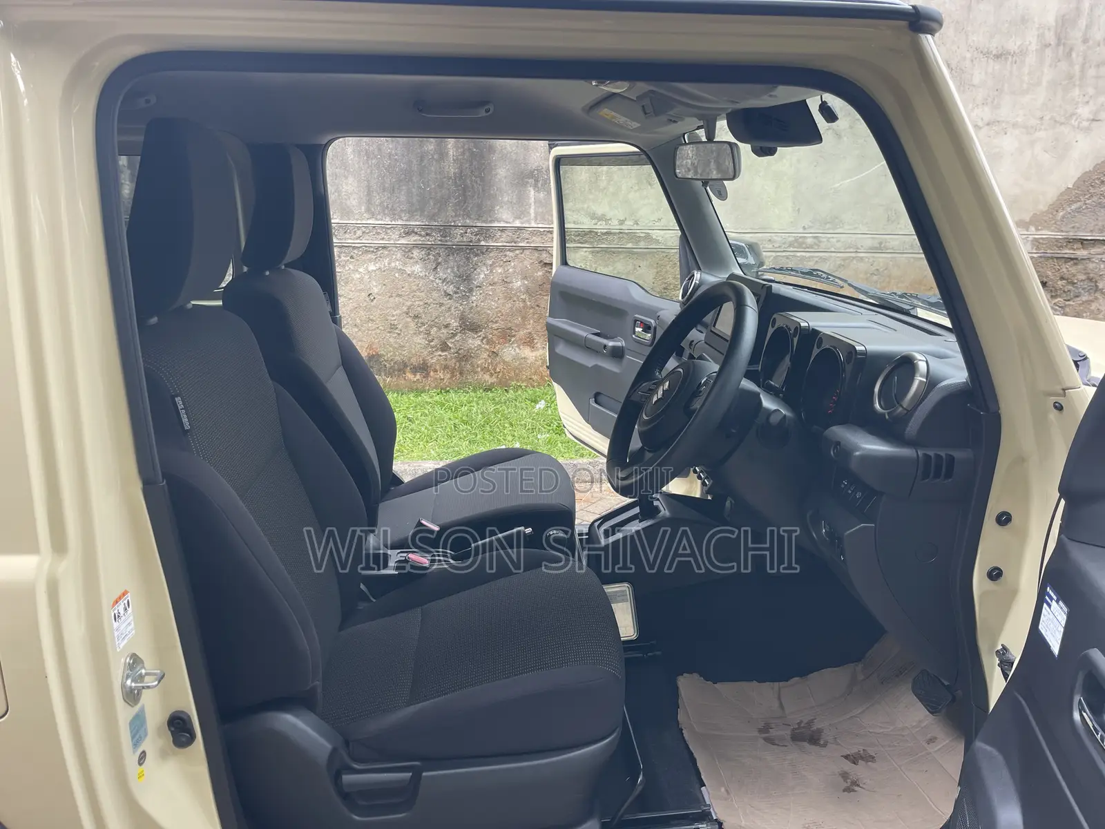 Suzuki Jimny 2019 Beige