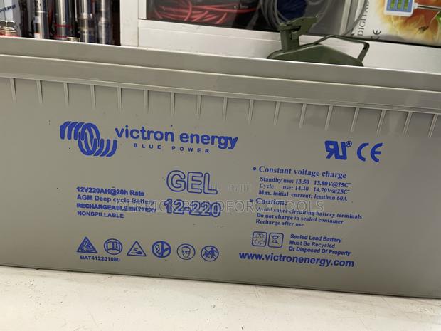 Victron Energy 12v 200ah Deep Cycle Solar Battery - thumbnail 2