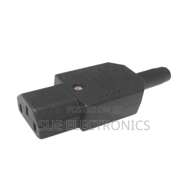 Ac110-250v 10a Female Power Socket Adapter Connector