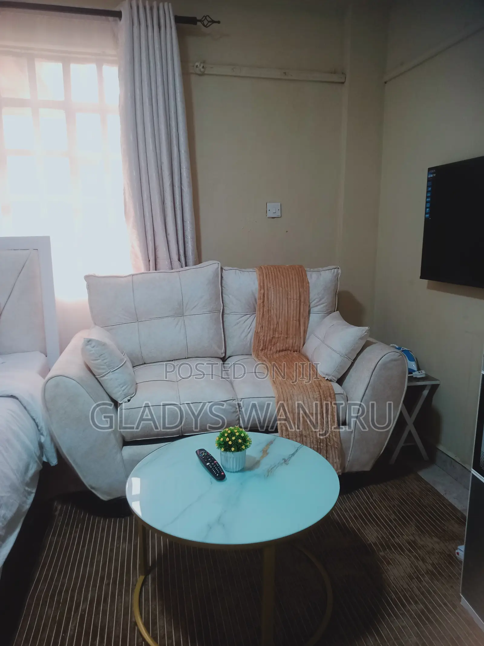 Studio BNB Available for Immediate Check In
