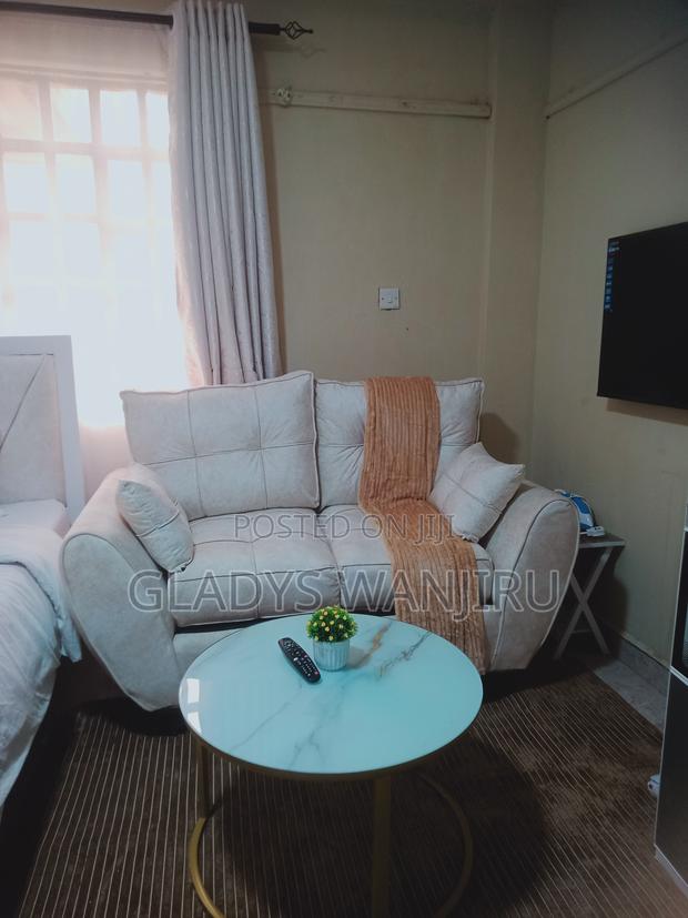 Studio BNB Available for Immediate Check In - thumbnail 4