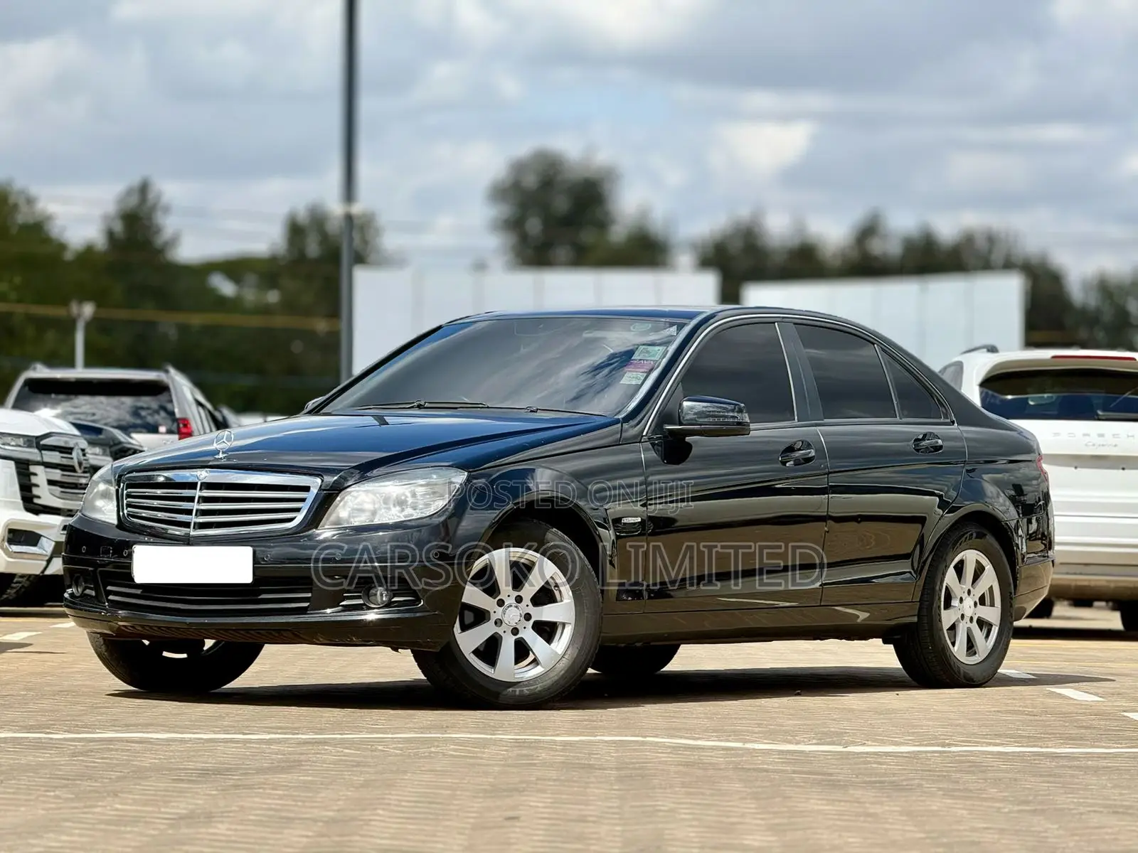 Mercedes-Benz C180 2010
