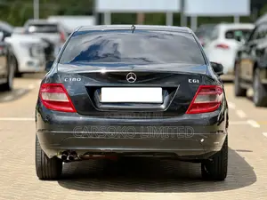 Mercedes-Benz C180 2010