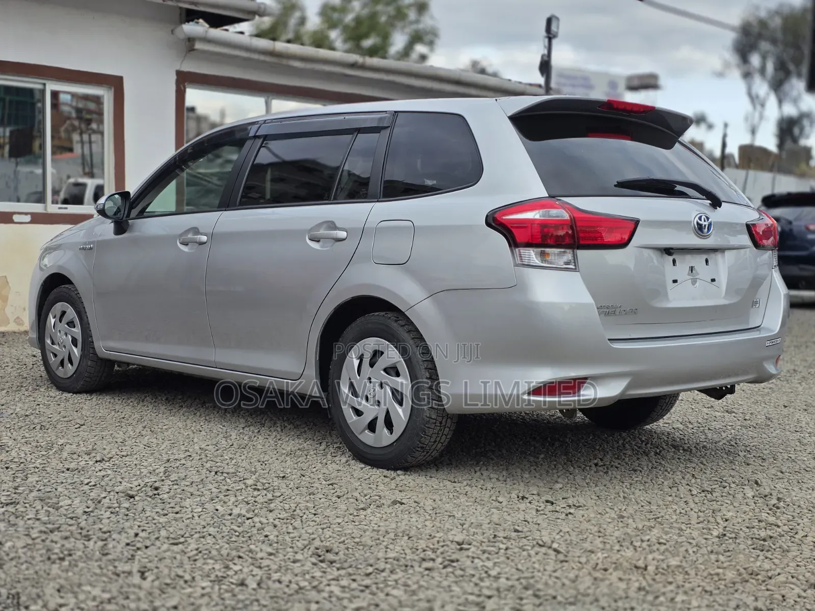 Toyota Corolla Fielder 2019 Silver