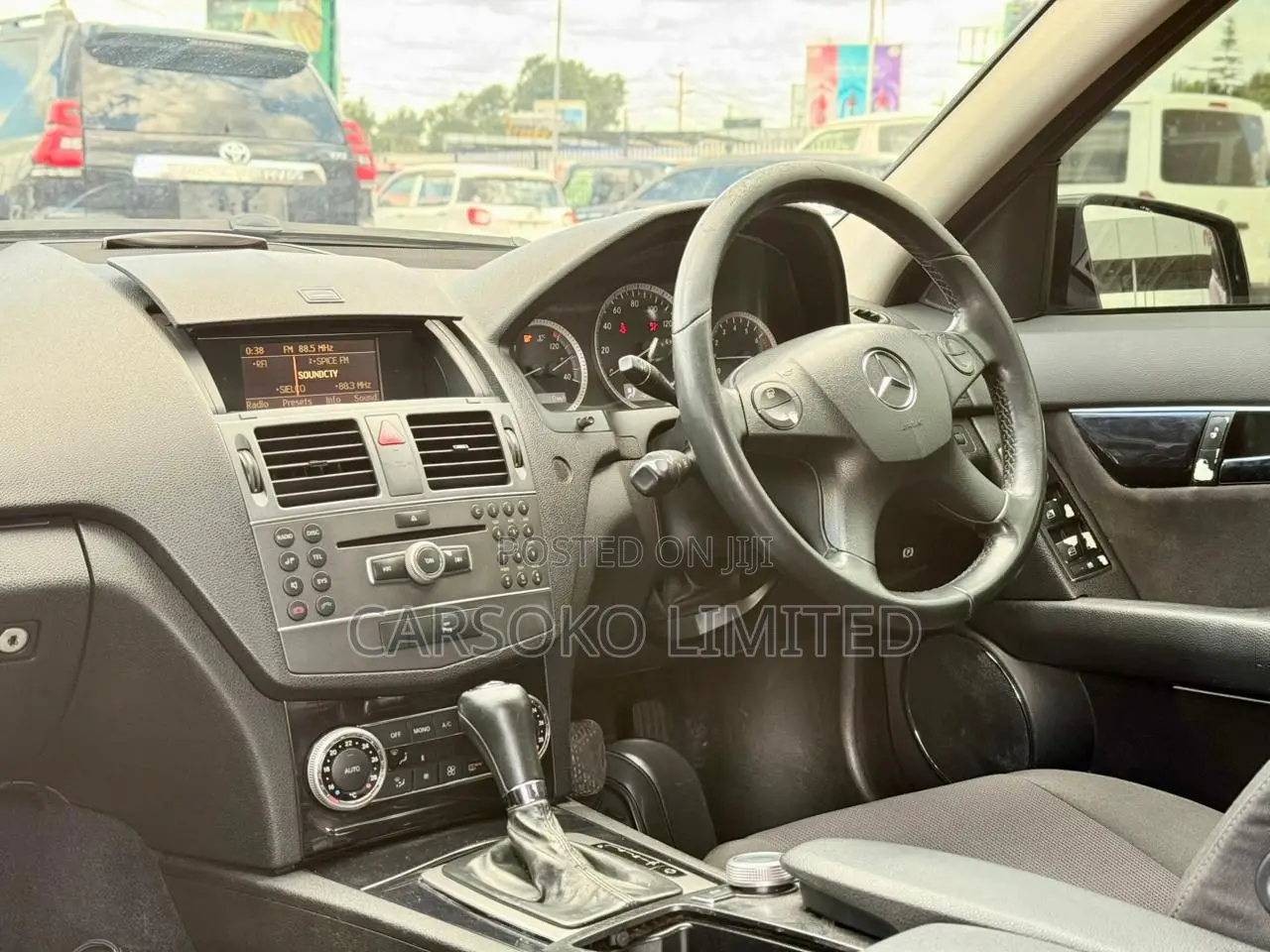 Mercedes-Benz C180 2010