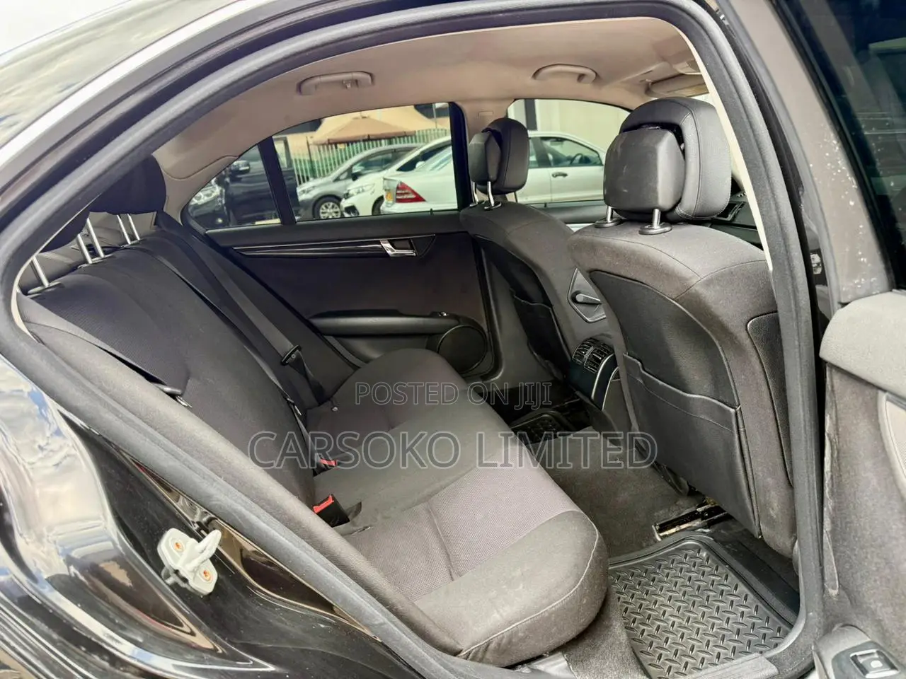 Mercedes-Benz C180 2010