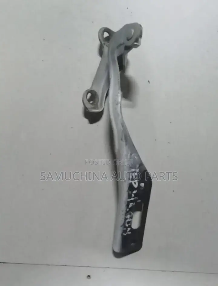 Bonnet Hinges Honda Stepwagon
