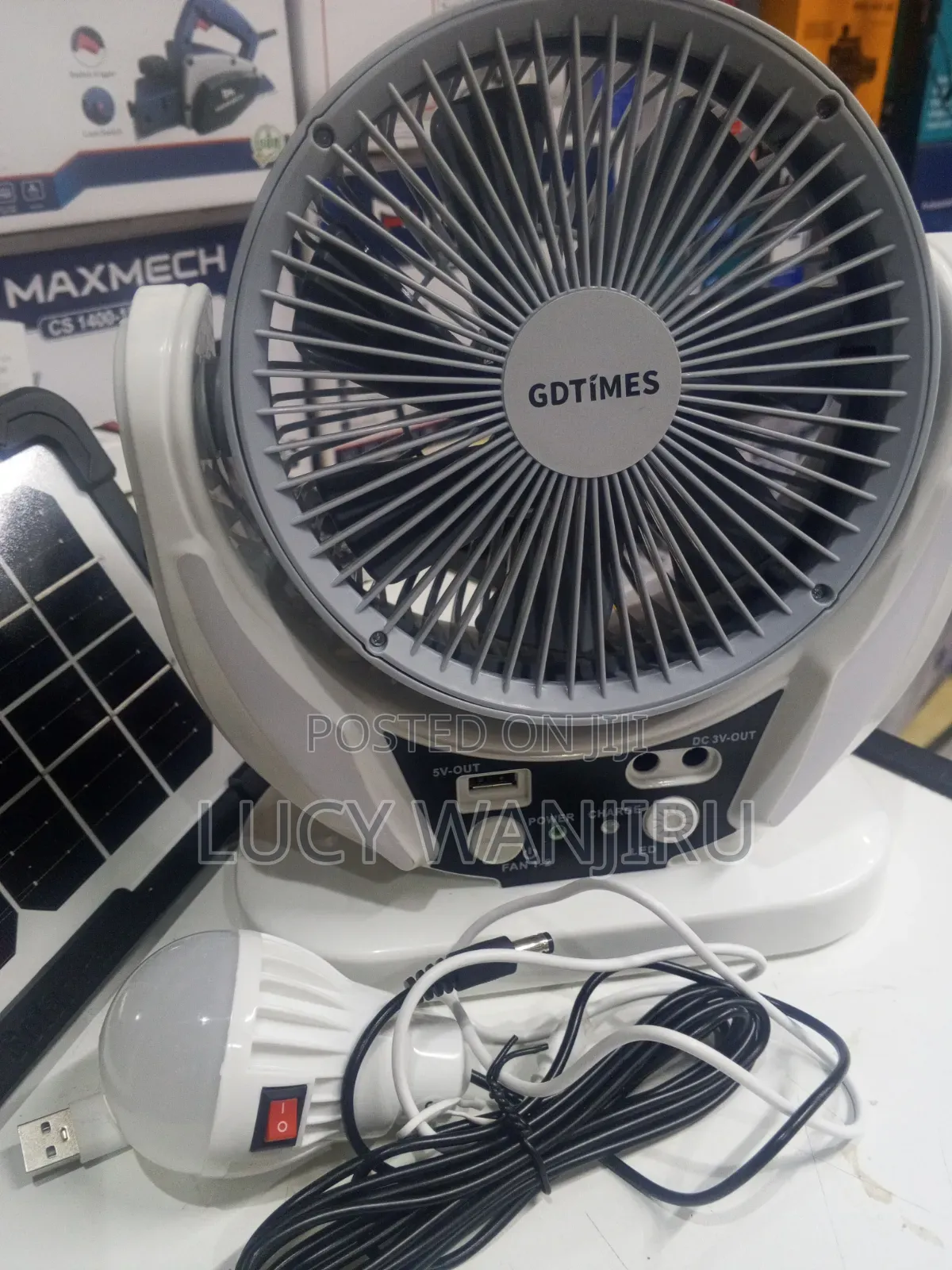 Durable Light Fan / Portable Rechargeable Fan