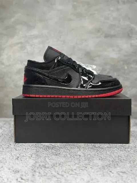 Nike Air Jordan 1 Retro“ Sp Gina “
Sneakers