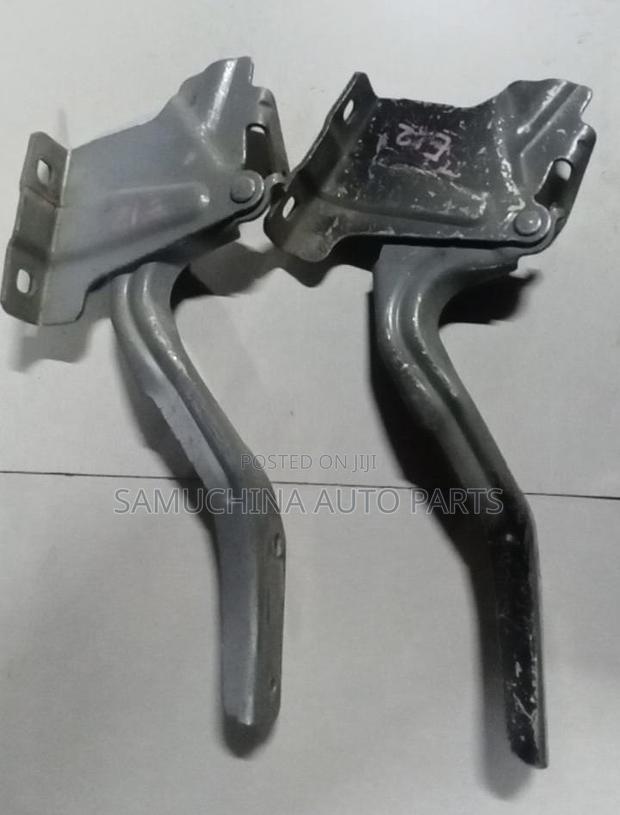 Bonnet Hinges Nissan Note E12