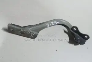 Bonnet Hinges Nissan Roox