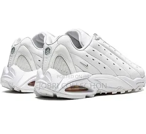 Nike X Drake Nocta “Hot Step White “
Sneakers