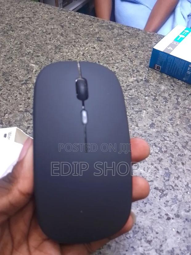 Wireless Rechargeable Mouse - thumbnail 2