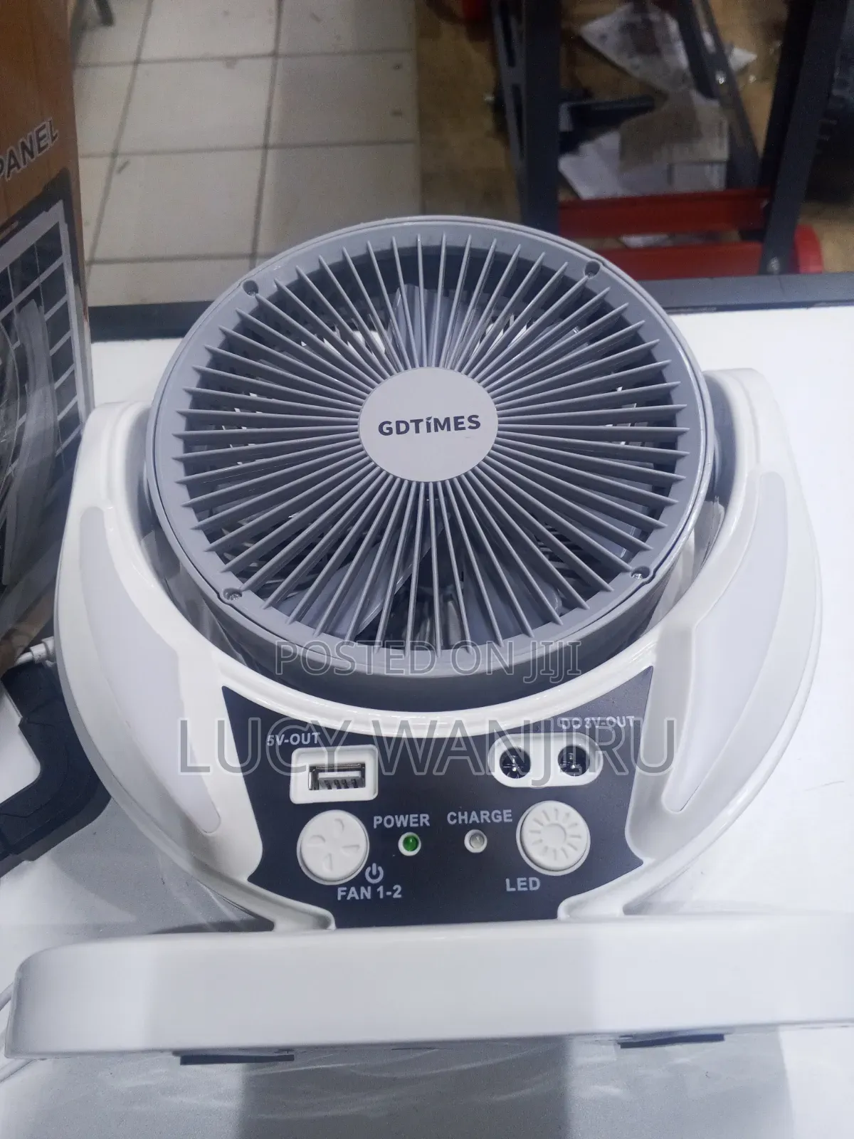 Rechargeable 6" Soar Fan With Light