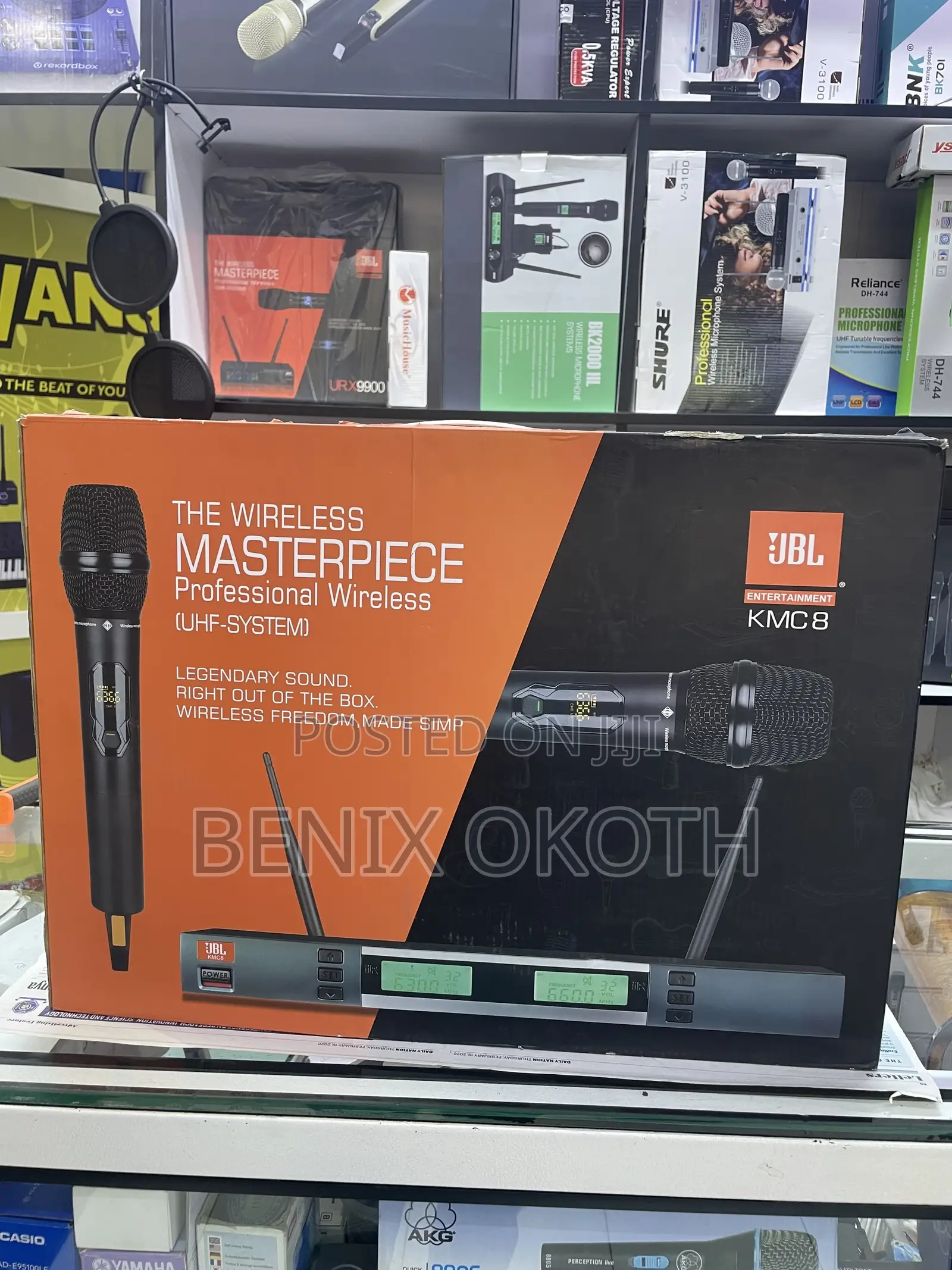 JBL Kmc8 Professional Karaoke Microphone