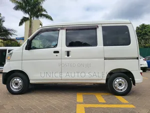 Daihatsu HIJET 2019 White