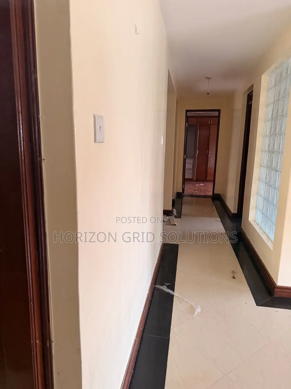 3bdrm Apartment in Valley Arcade for sale