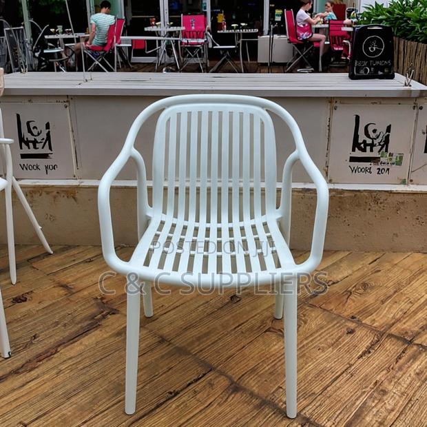 Plastic Chair - thumbnail 4