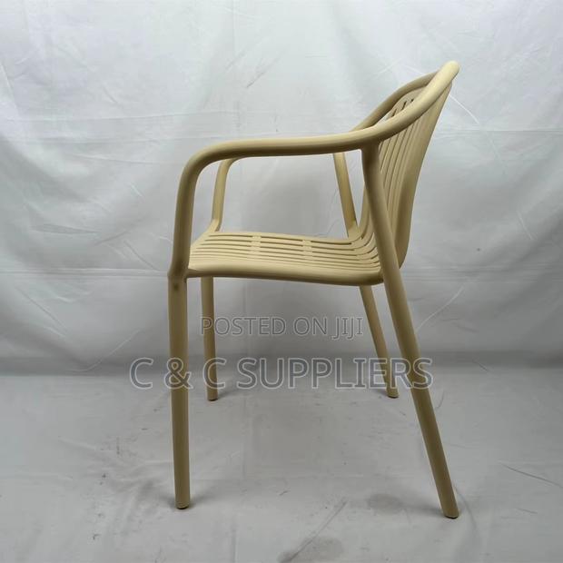 Plastic Chair - thumbnail 6