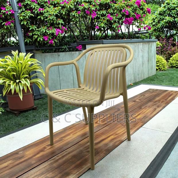 Plastic Chair - thumbnail 9