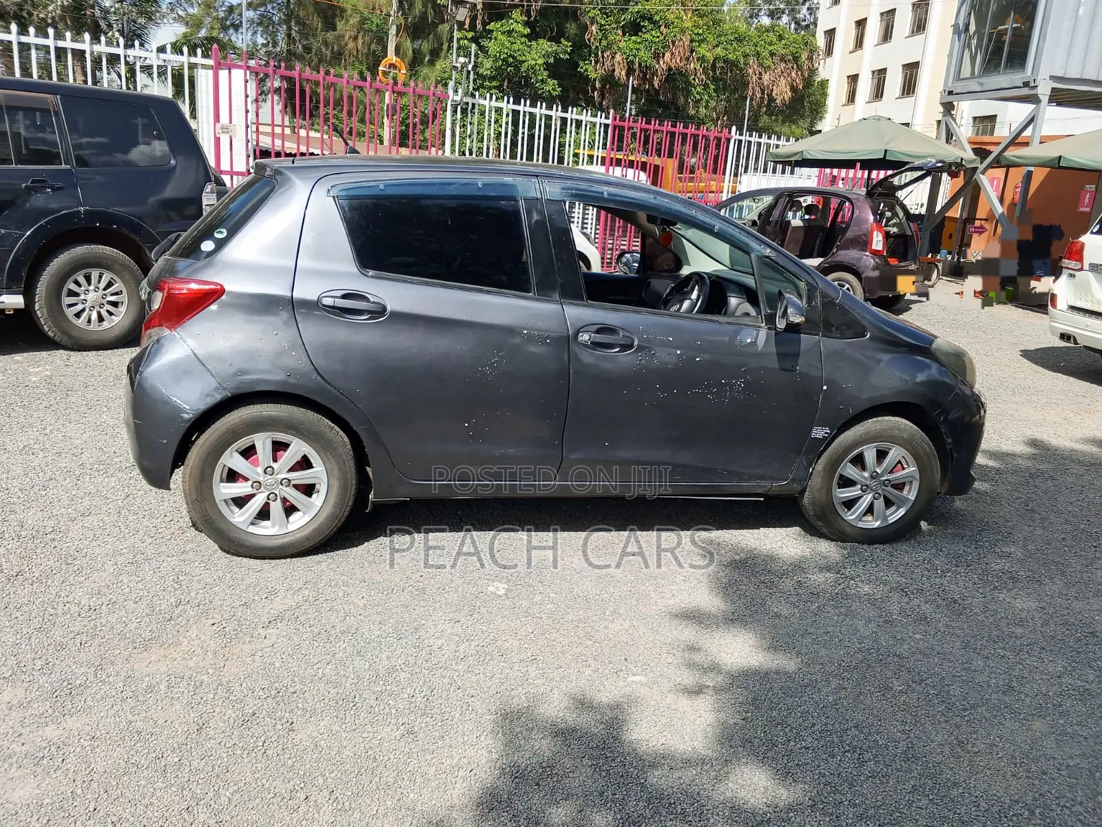 Toyota Vitz 2015 Gray