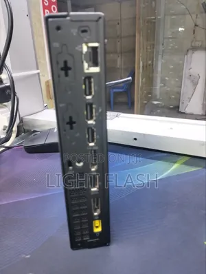 Desktop Computer Lenovo ThinkCentre M625 Tiny 4GB AMD SSD 128GB