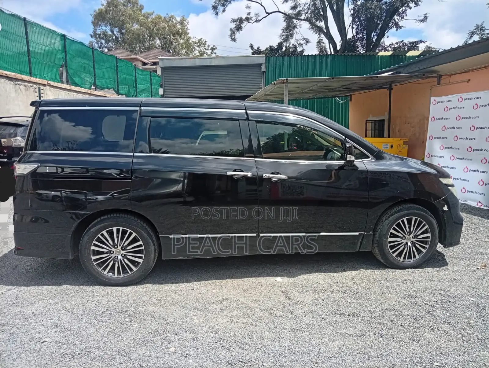 Nissan Elgrand 2015 Black