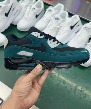 Nike Airmax 90 Leather Sneakers