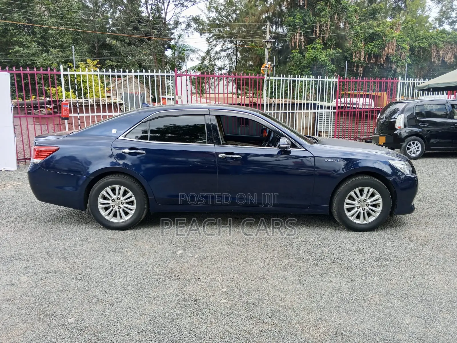 Toyota Crown 2013 Blue