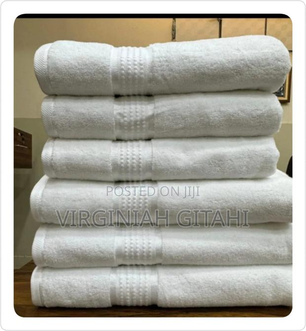 White Luxury Cotton Towels