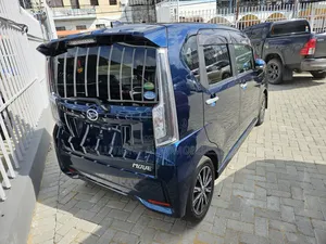 Daihatsu Move 2022 Blue