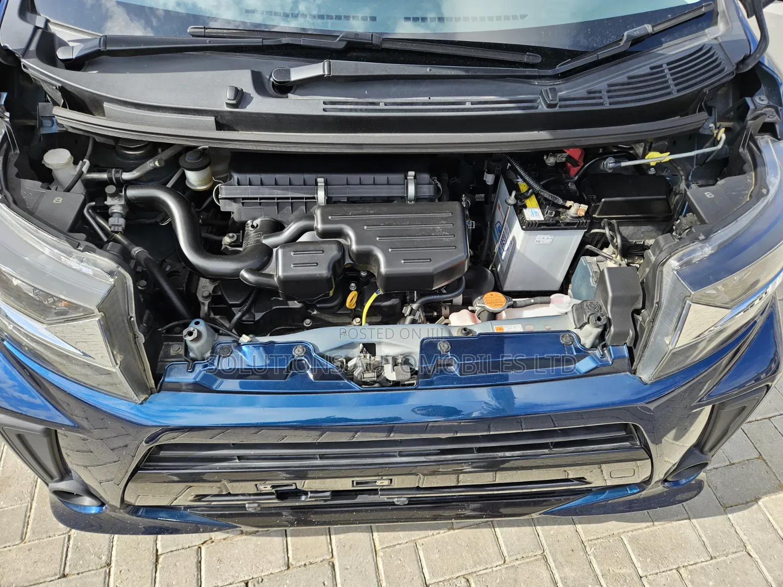 Daihatsu Move 2022 Blue