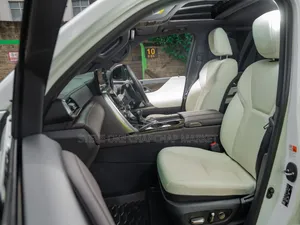 Lexus LX 2022 Teal