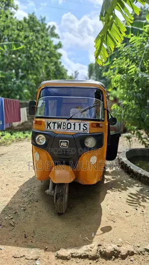 Bajaj RE 2022 Yellow