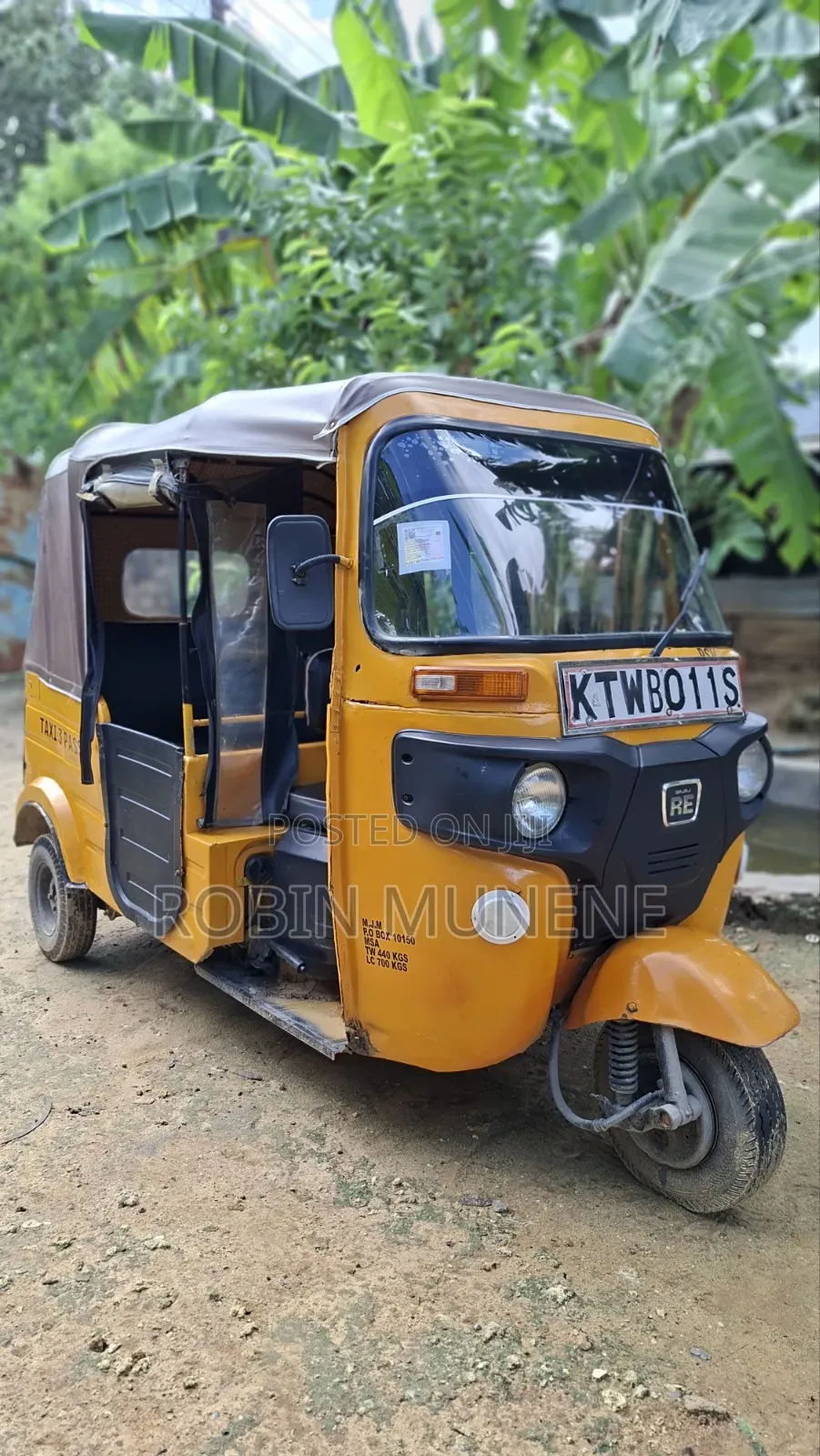 Bajaj RE 2022 Yellow