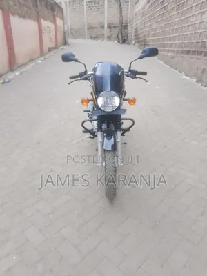 Bajaj Boxer 125 2026 Black