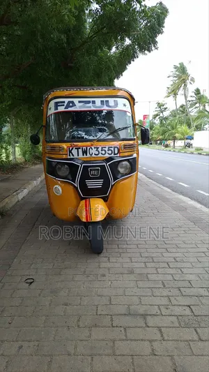 Bajaj RE 2023 Yellow